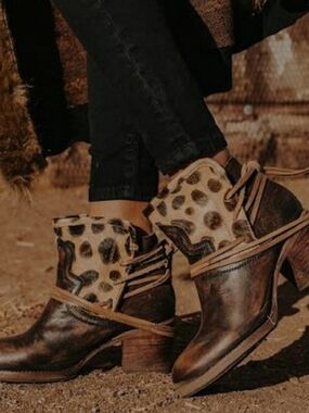 Freebird Casey Leopard Boots - Brown Size 7